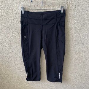 Athleta Womens Pants Black Dobby Be Free Knicker Workout Crop Leggings Size XS